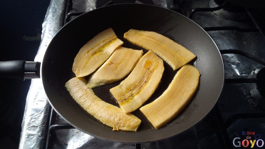 Plátanos machos fritos